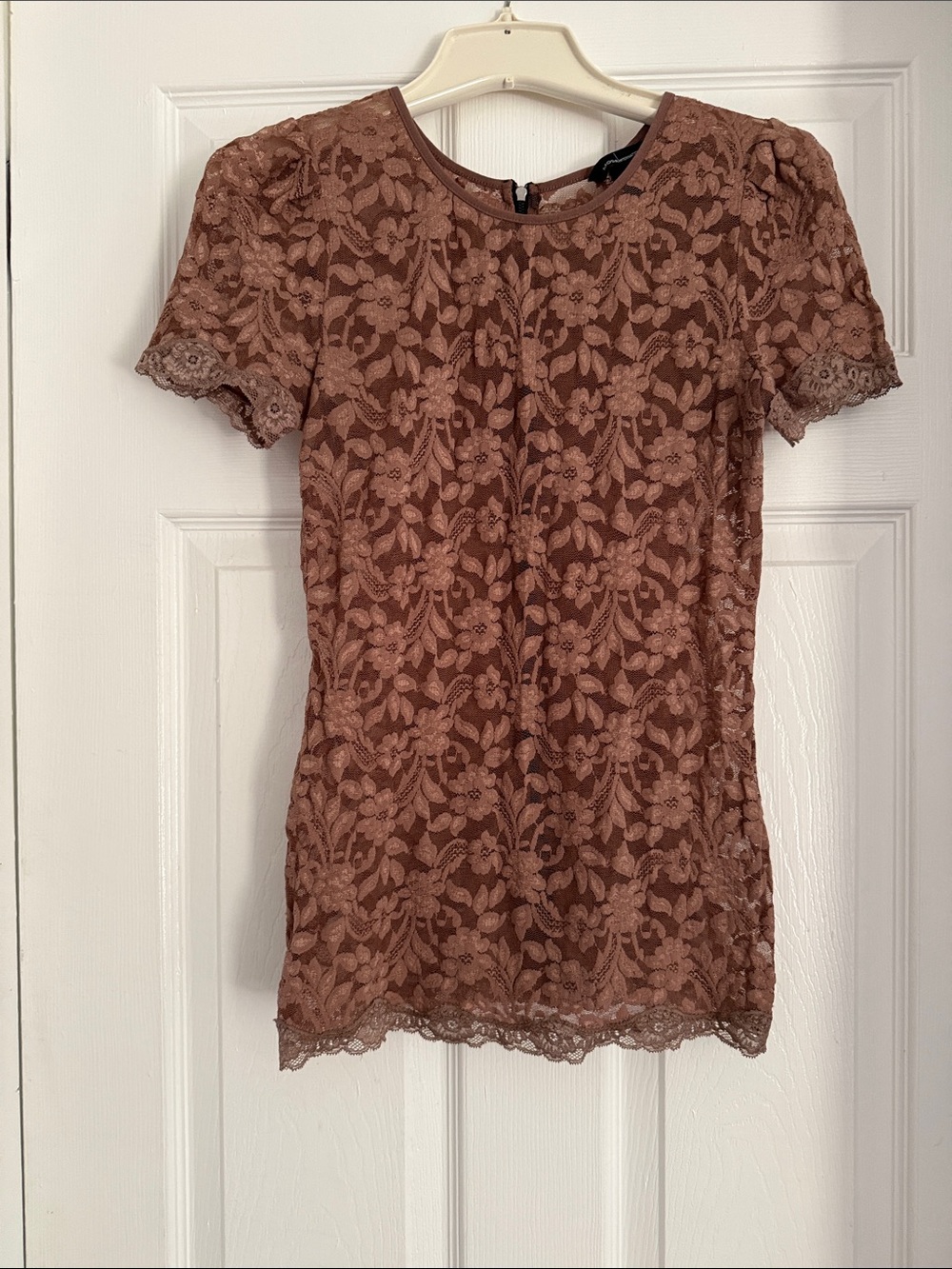 Moda International Dusty Rose Lace Short Sleeve Blouse